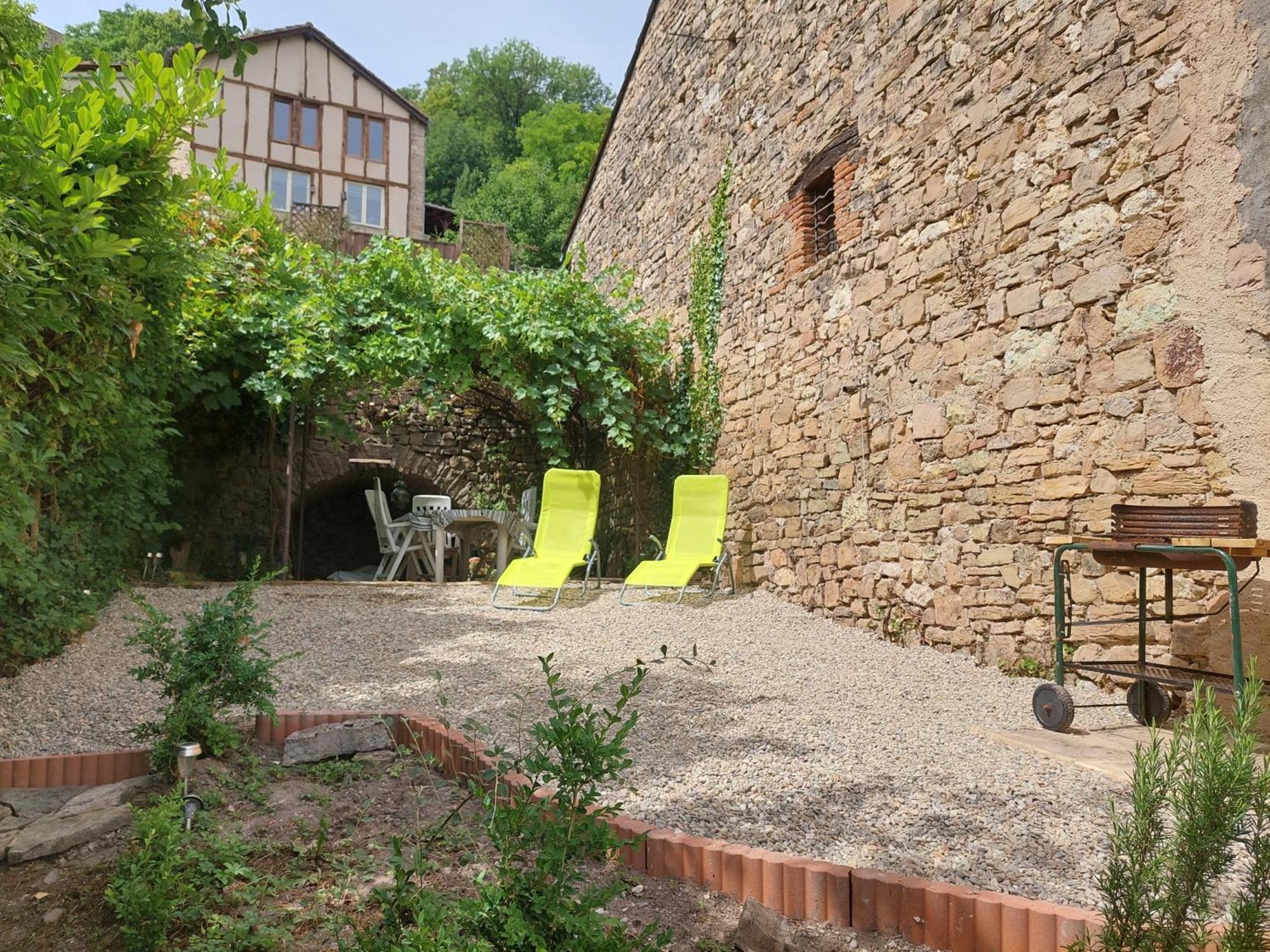 Maison Atypique A Cordes-Sur-Ciel 2 Chambres 객실 사진